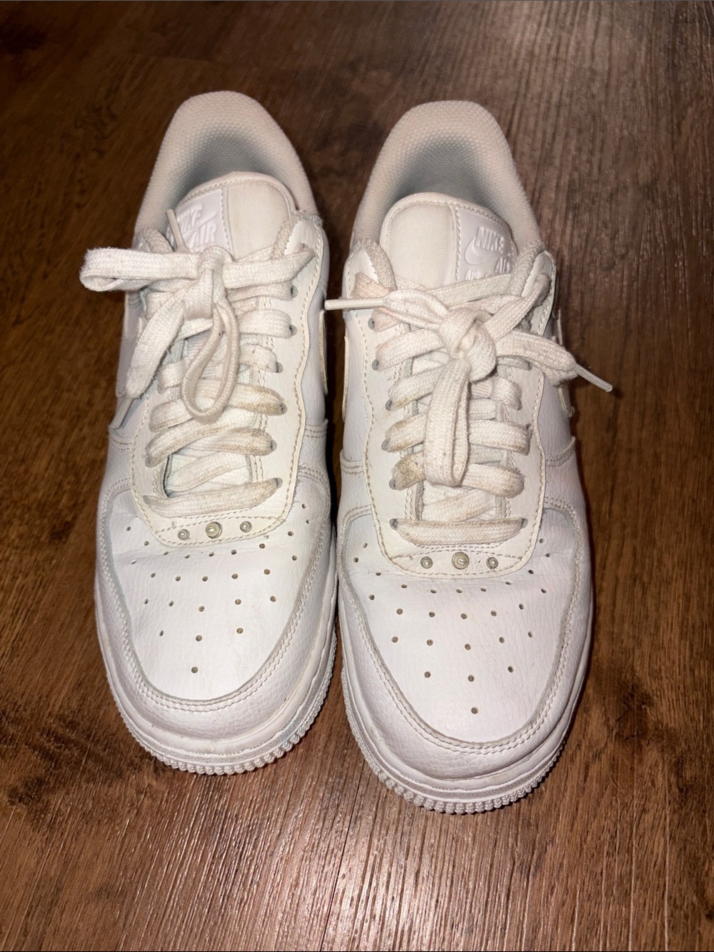 Nike  White Low-Top Sneakers with pearls